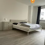 Central And Spacious Apartment For 4